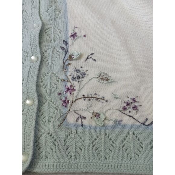 Koret Petites Vintage White and Pastel Embroidered Floral Cardigan Women's Large - Picture 8 of 12